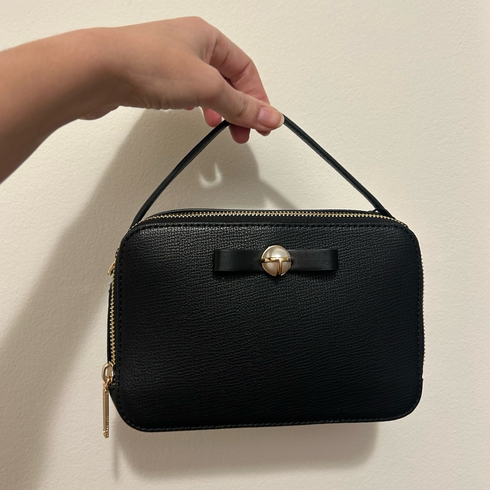 Ted Baker London Black Crossbody Bag with Pear Bow Details NWT